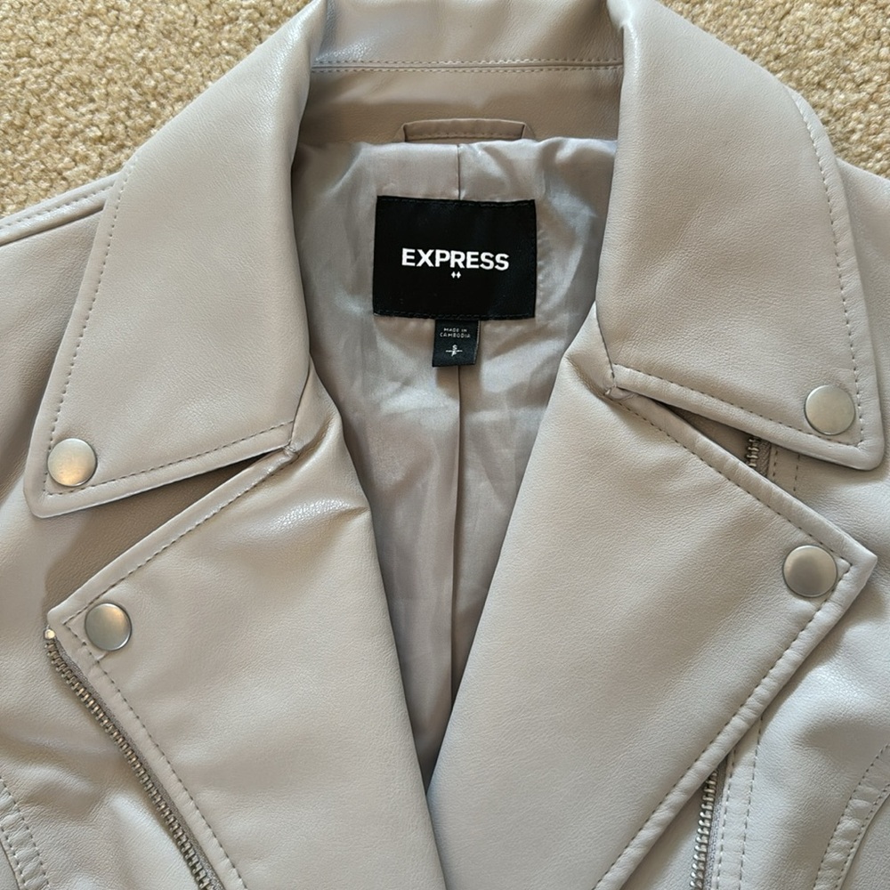 Express jacket - Picture 2 of 5